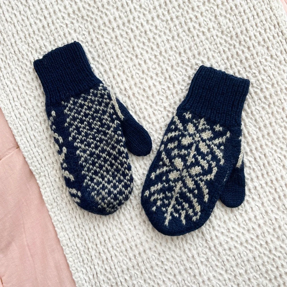 Vintage Norwegian Wool Hand Knitted Fair Isle Mittens